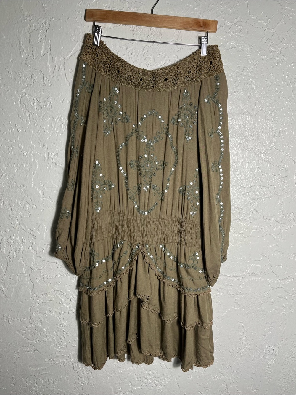 Z&L Boho Embroidered Sequin Dress Size Small